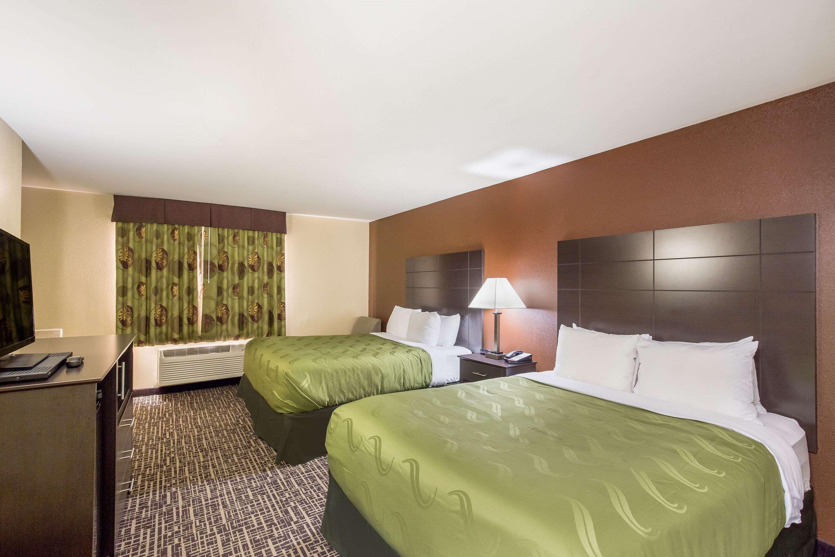 Quality Inn & Suites Caseyville - St Louis Exterior foto
