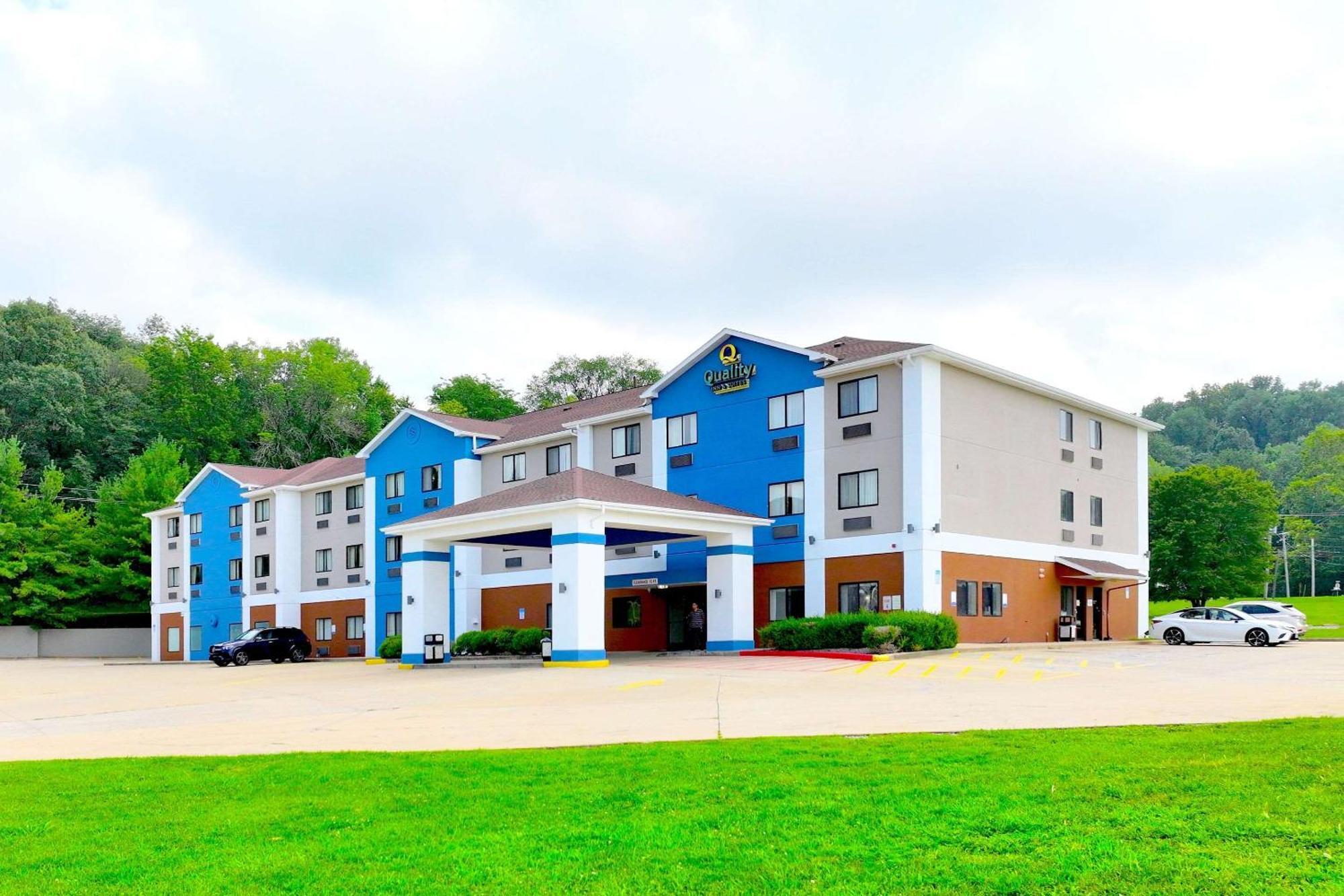 Quality Inn & Suites Caseyville - St Louis Exterior foto