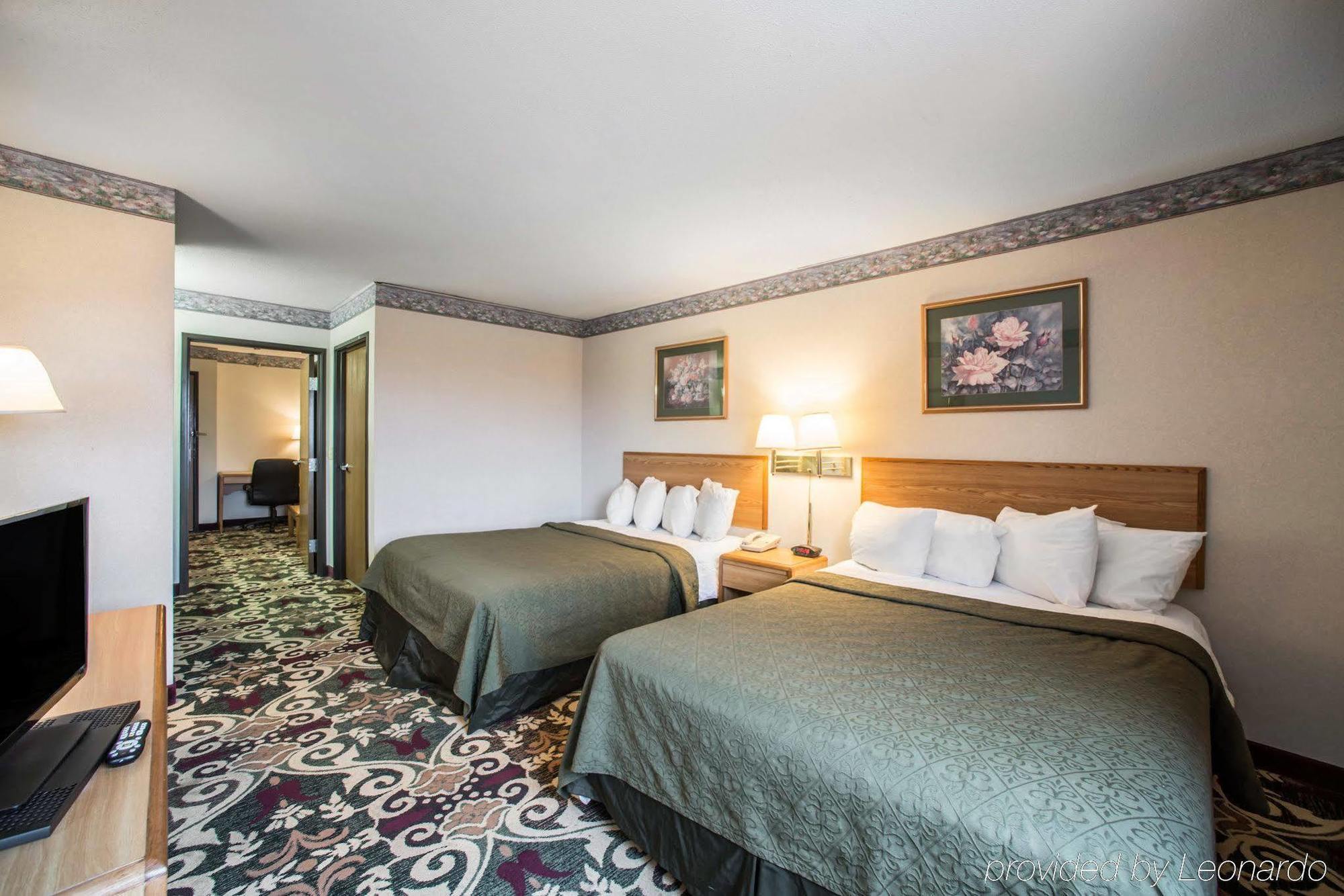 Quality Inn & Suites Caseyville - St Louis Exterior foto